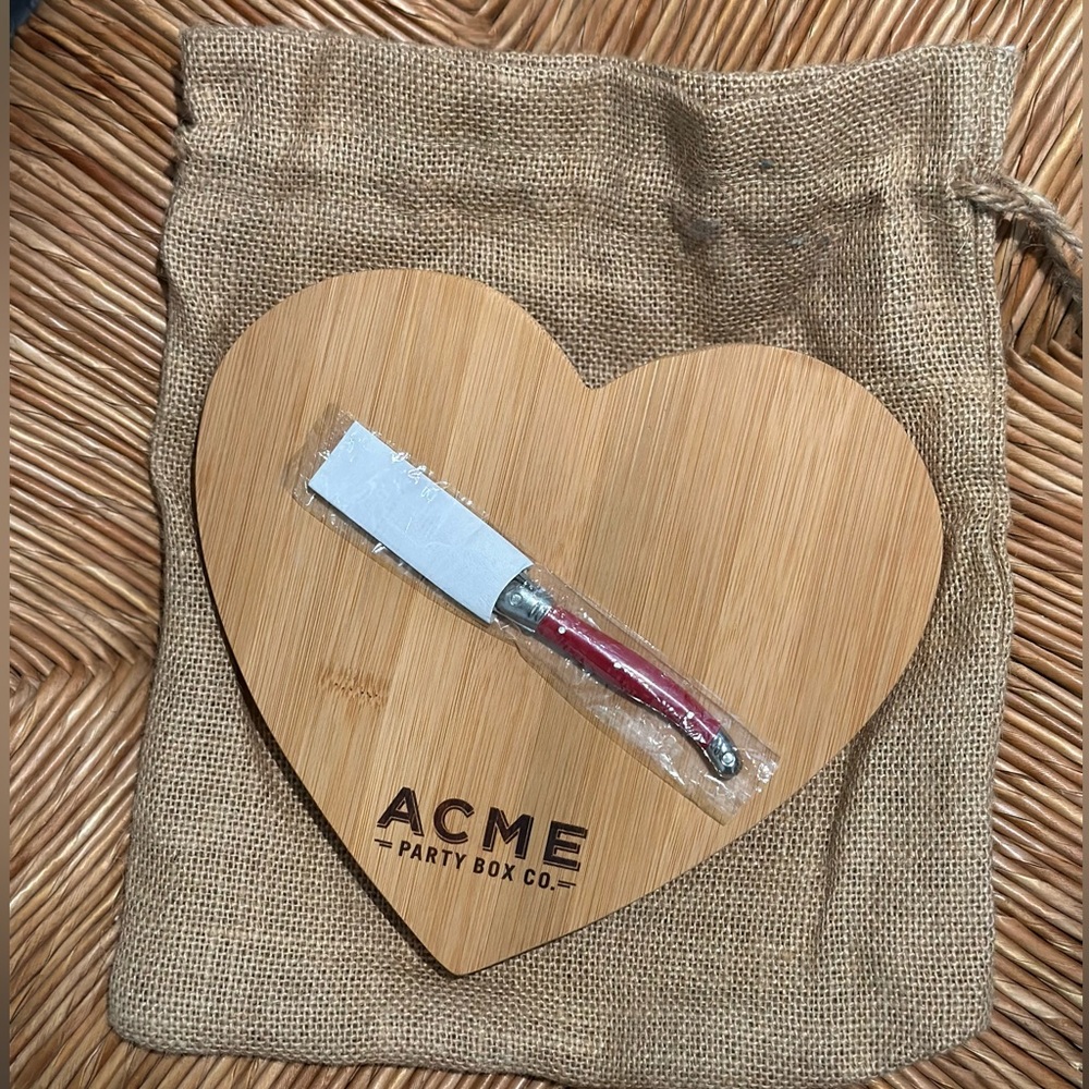 New ACME Party Box Company Bamboo Heart Cutting Board & Cheese Knife